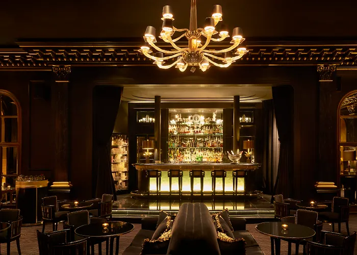 Finest Accommodations in London's Vibrant Heart